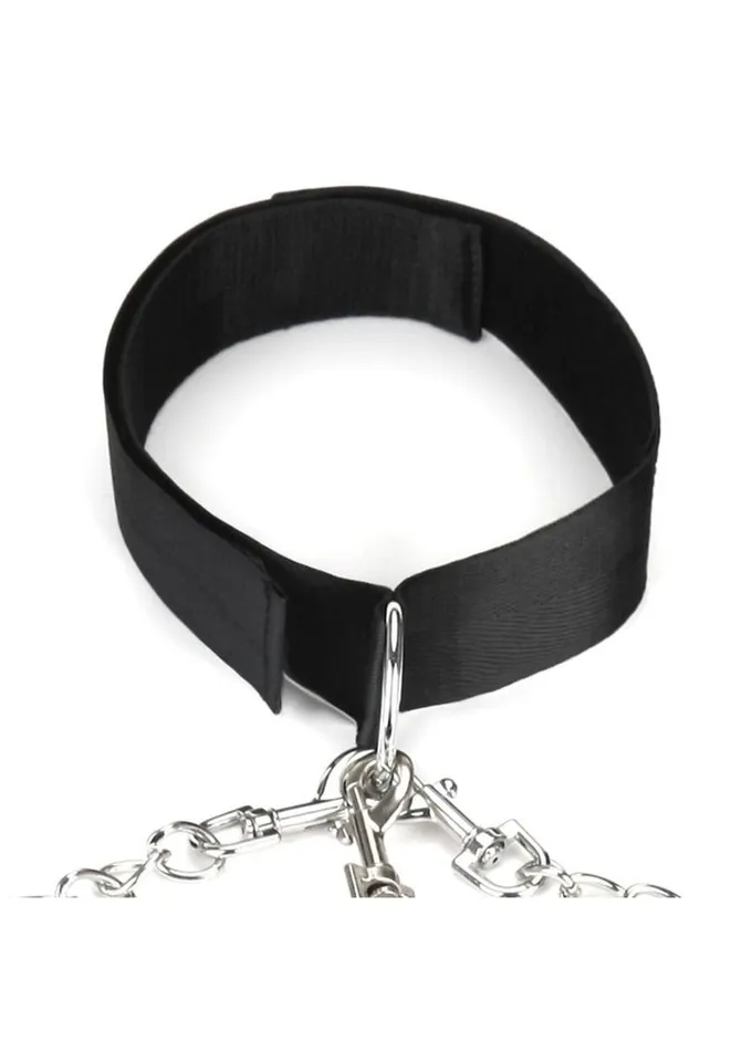 Couples Lux Fetish Lux Fetish Collar Cuffs and Leash Set with Removable Cuffs and Leash