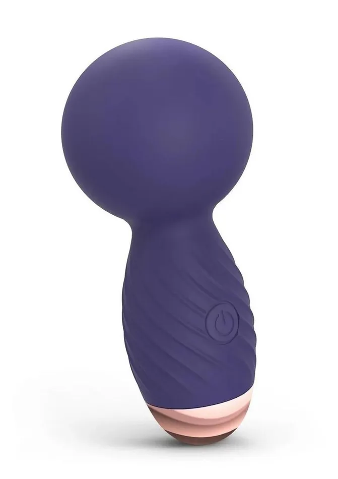 Female Sex Toys Love to Love Itsy Bitsy Rechargeable Silicone Bullet